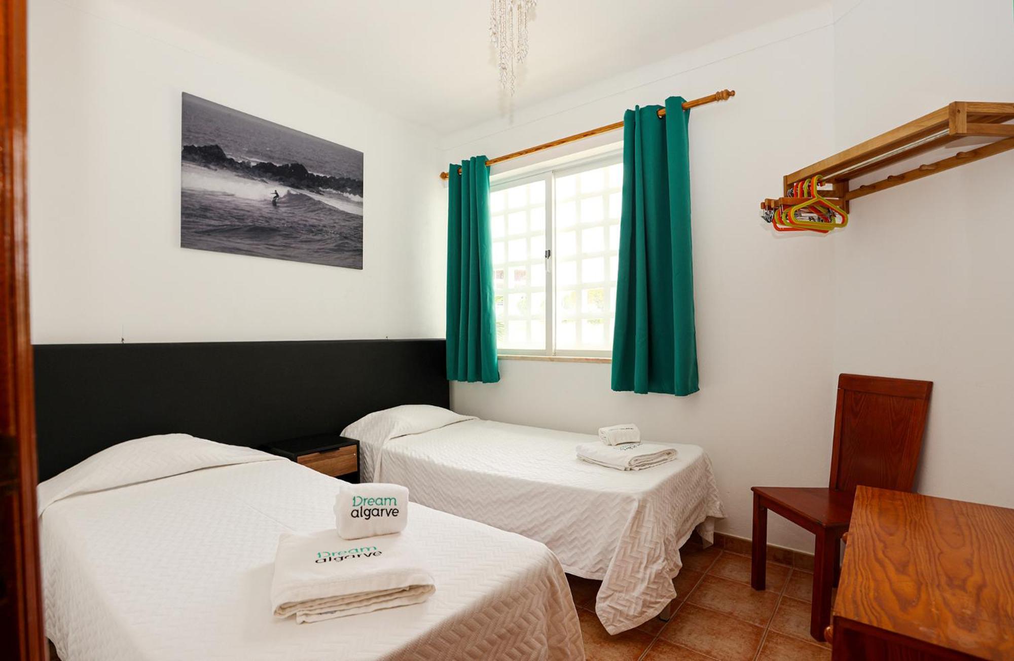P - Meia-Praia Seaview Guesthouse Lagos Extérieur photo