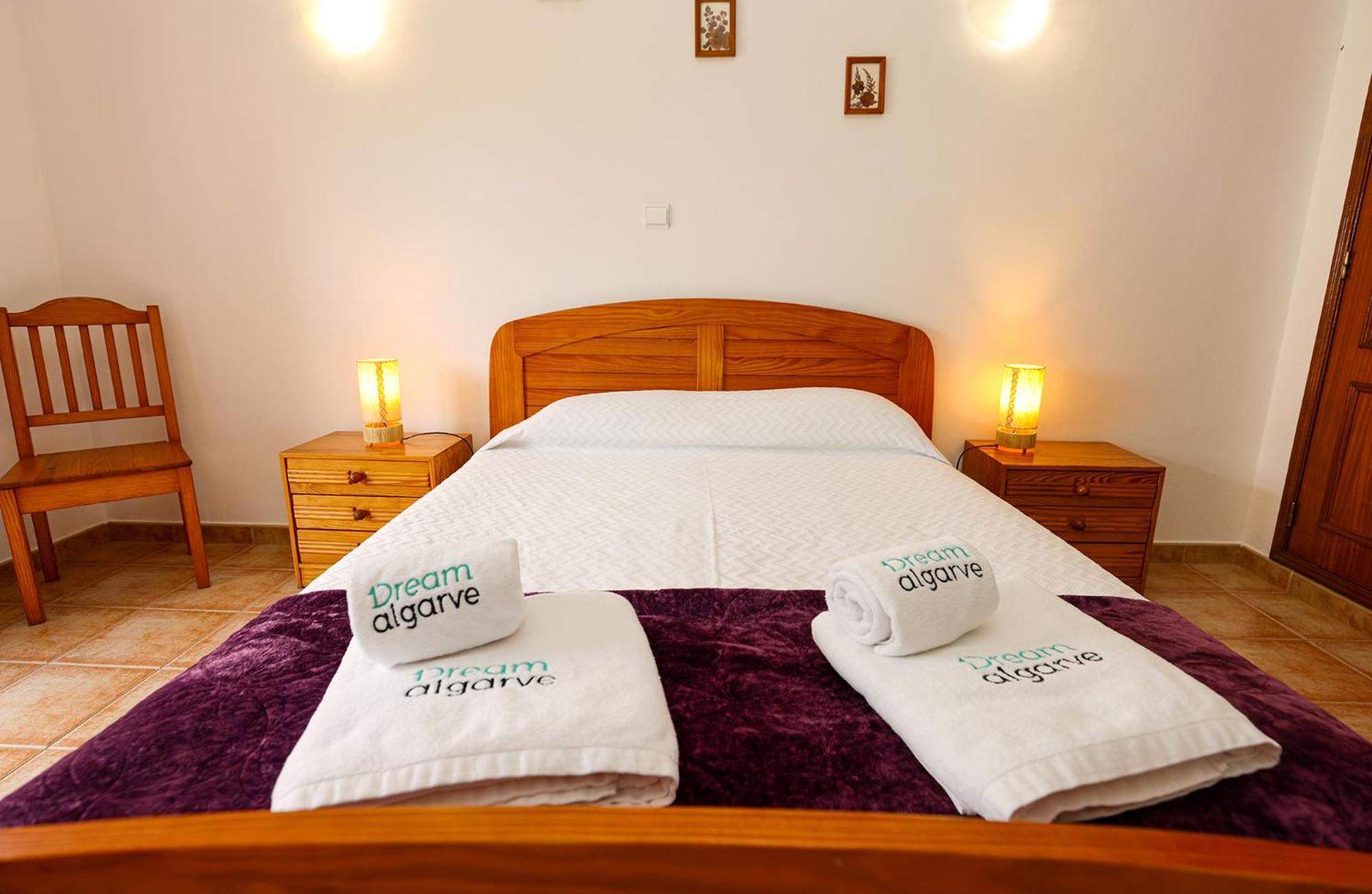 P - Meia-Praia Seaview Guesthouse Lagos Extérieur photo